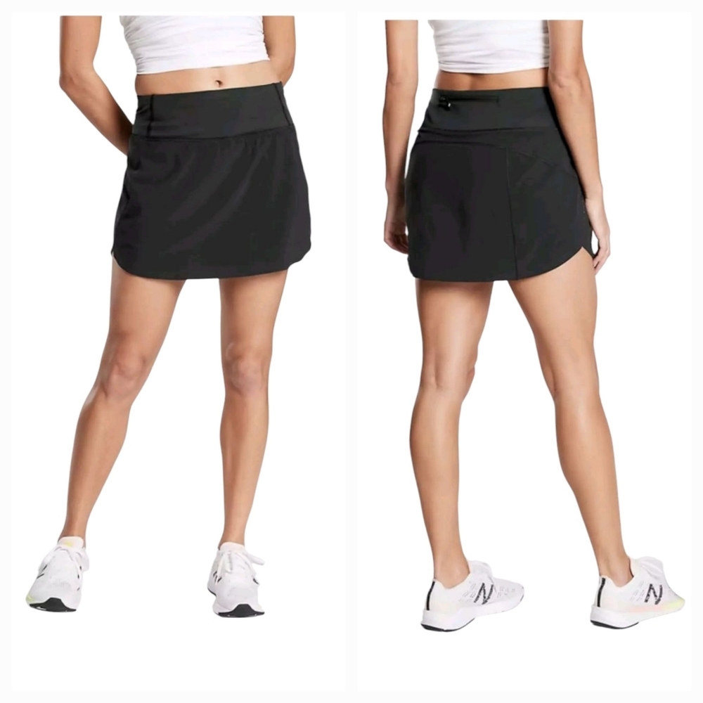 ATHLETA Run With It Skort Black Athletic Running Skirt w/ Shorts & Zip Pocket